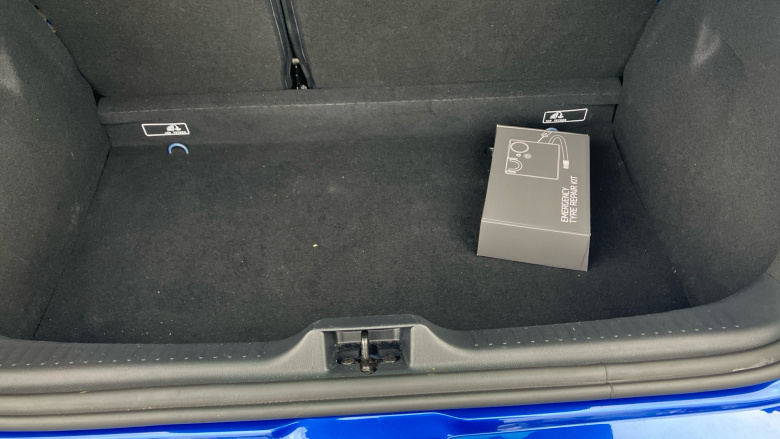 Renault Clio 0.9 TCE 90 Iconic 5dr Petrol Hatchback